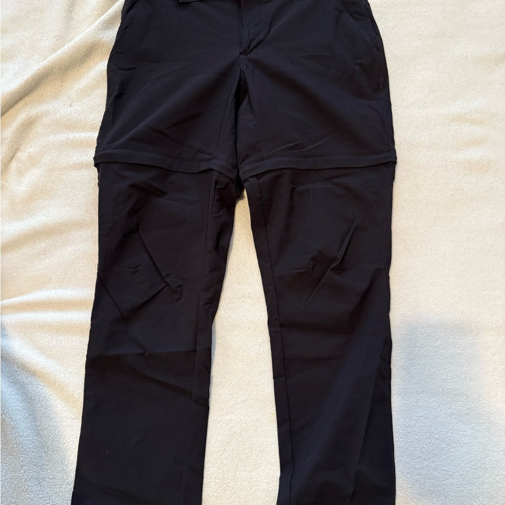 The North Face Women's Black Cargo Pants